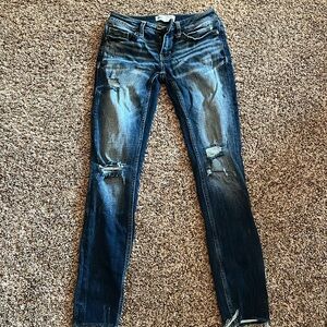 Women’s skinny jeans